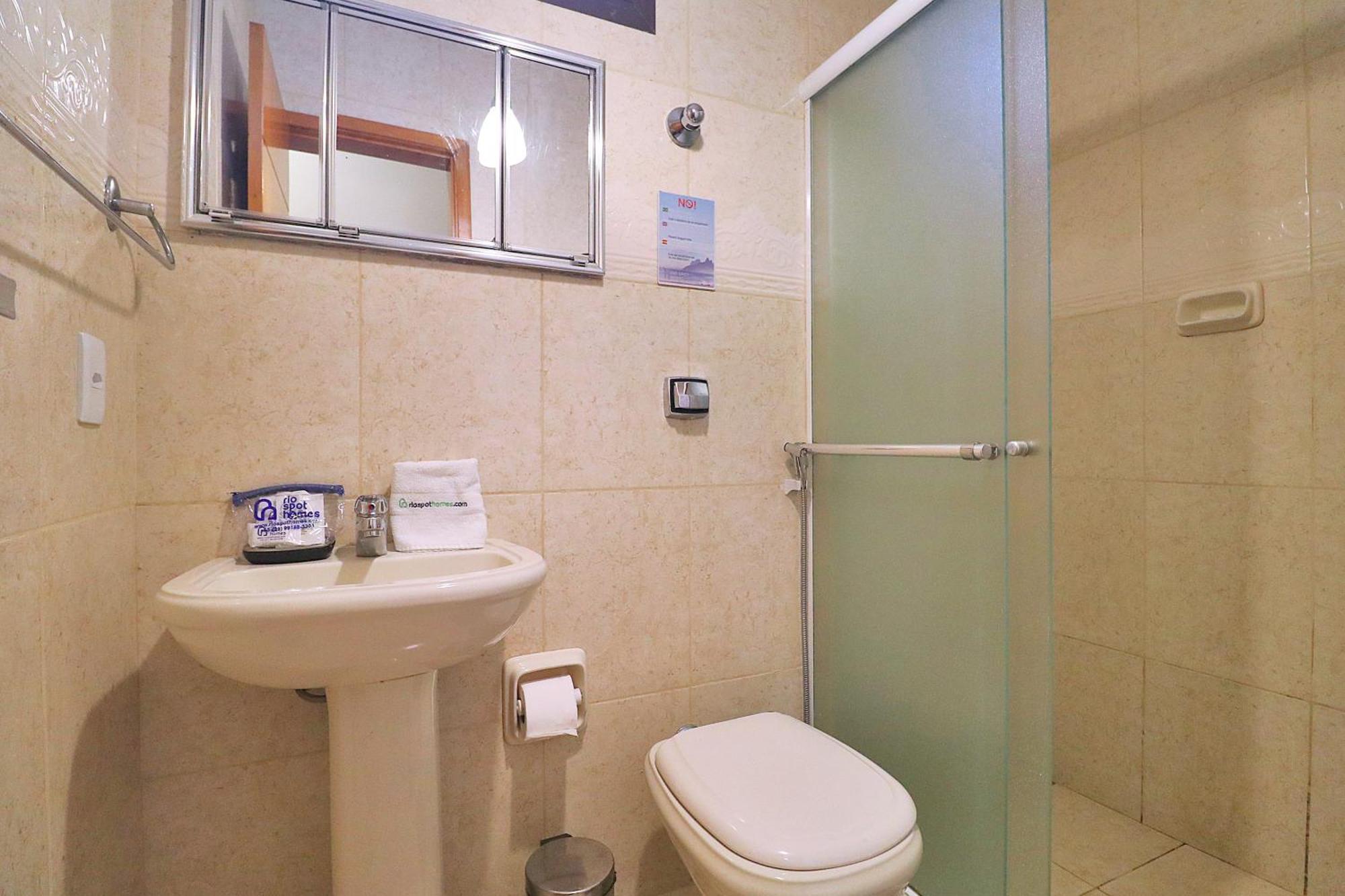 Apartamento 3 Quartos, 2 Minutos Andando Ate A Praia T011 里约热内卢 外观 照片